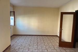 Trilocale + acc. al 1° piano, ascensore