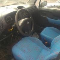 Opel Agila 2003 - 1199cc benzina - z12xe