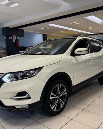 NISSAN Qashqai 1.2 DIG-T N-Connecta