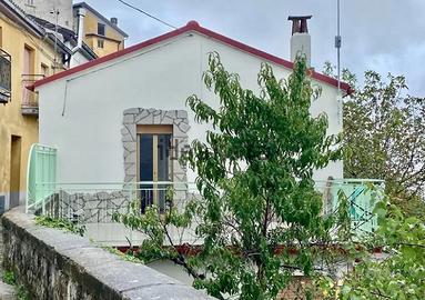 Casa Indipendente Latronico Terme