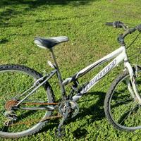 Bicicletta MTB donna