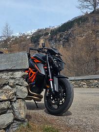 KTM SUPERDUKE 1390 R - 2024