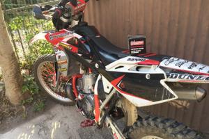 HUSQWARNA WR 300