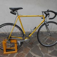 BICI CORSA COLNAGO+scarpe in omaggio
