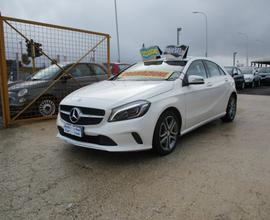 Mercedes-benz A 200 CDI FULL OPT (NAVI,RETROCAMERA