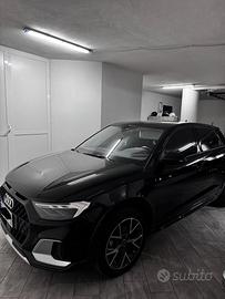 Audi allstreet