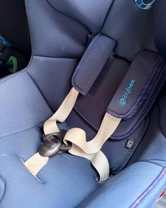 Cybex Sirona  S i-Size con Base girevole 360°