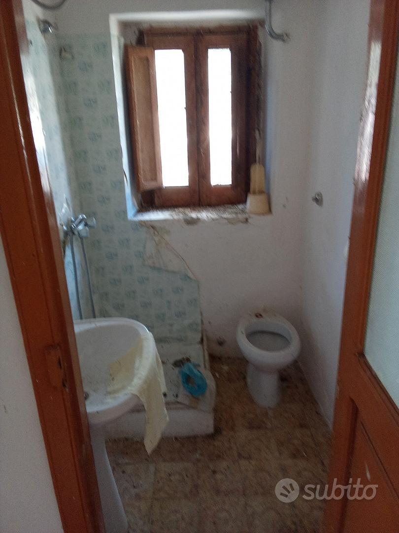 Casa di campagna con terreno - Vista 2