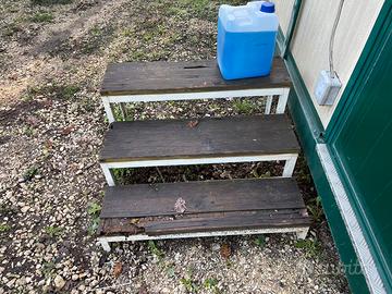 Scaletta tre gradini