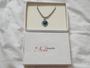 Collana con cuore azzurro 