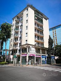 Stanza con posto letto per donne da subito