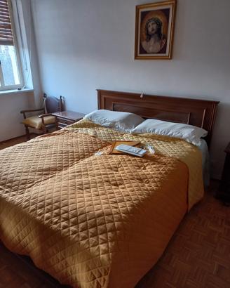 Camera da letto completa