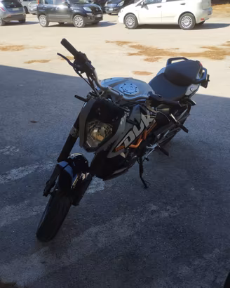 KTM Duke 125