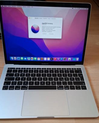Macbook pro 13 2016 8gb ram I5 256 gb SSD