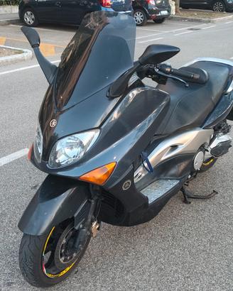 SCOOTER T MAX 2007