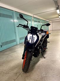 KTM Duke 125
