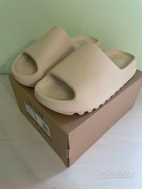 Adidas Yeezy Slide Bone