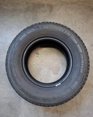 Gomme Michelin Agilis Camping 225/70 R15 CP M+S