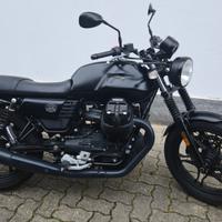 Moto Guzzi V7 III STONE ABS