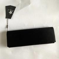 Clutch in satin poliestere nero Primadonna.