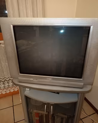 Dono televisore a tubo catodico