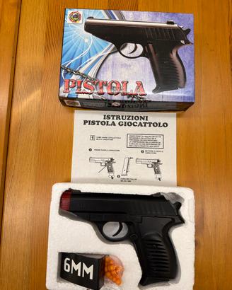Pistola giocattolo a pallini