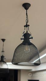 LAMPADARIO MAI USATO