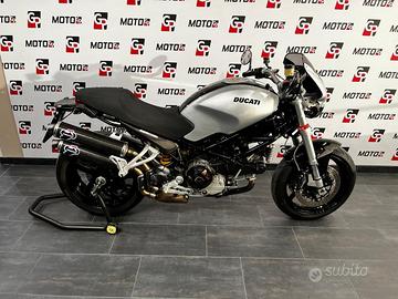Ducati Monster S2R 1000
