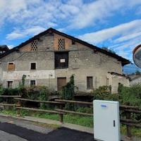 Aymavilles Rustico con Terreno