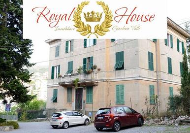 Appartamento di 100 m² con 5 locali a Genova