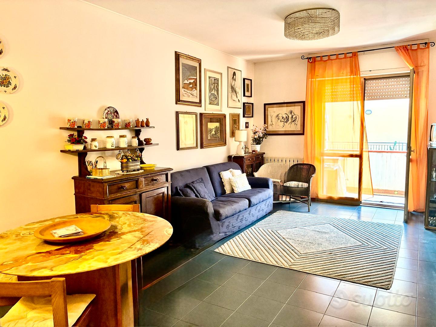 Appartamento con terrazza sulle Apuane - Vista 2