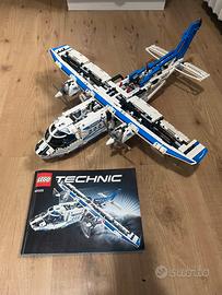 LEGO Technic - Aereo cargo