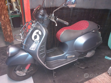 Vespa 300