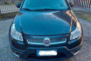 Fiat sedici 