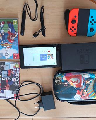 Nintendo switch V2 più giochi