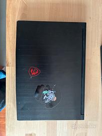 MSI GF63 Thin 10SC – i7, 16 GB RAM + accessori