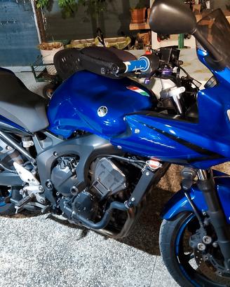 Yamaha Fazer 600 