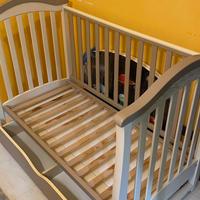 Lettino in legno faggio marchio VERES