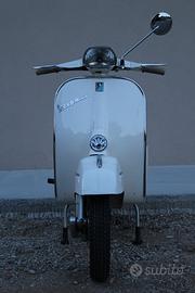 Vespa 180 Super Sport