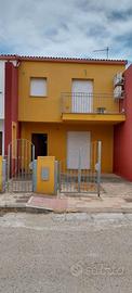 Villetta Caposchiera Uta con giardino e posto auto