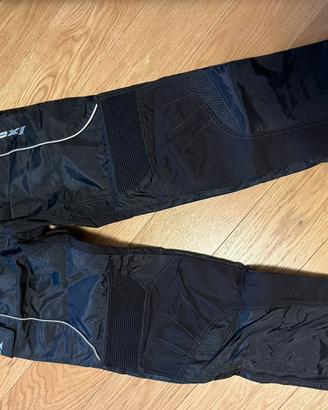 Pantalone moto IXON con protezioni