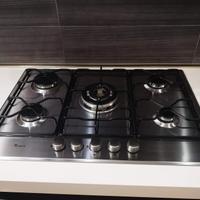 Piano cottura 5 fuochi Whirlpool 