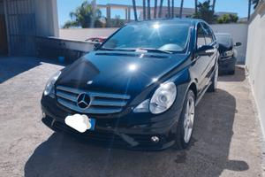 MERCEDES BENZ CLASDE R 4MATIC SPORT