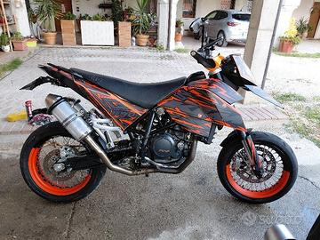 Ktm 690 lc4 supermoto