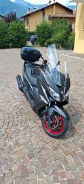 Suzuki Burgman 400