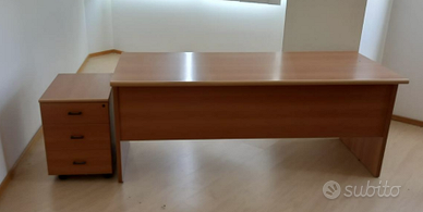 scrivania marrone 180x80 con cassettiera