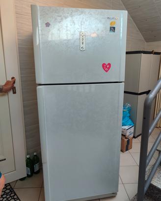 Frigo/congelatore si vende