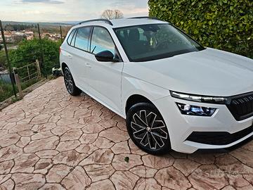 Skoda kamiq black dots 1.0 110 cv