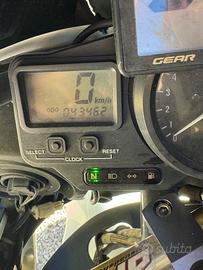 Yamaha R1 1999