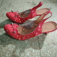 Scarpe aperte, colore fucsia 